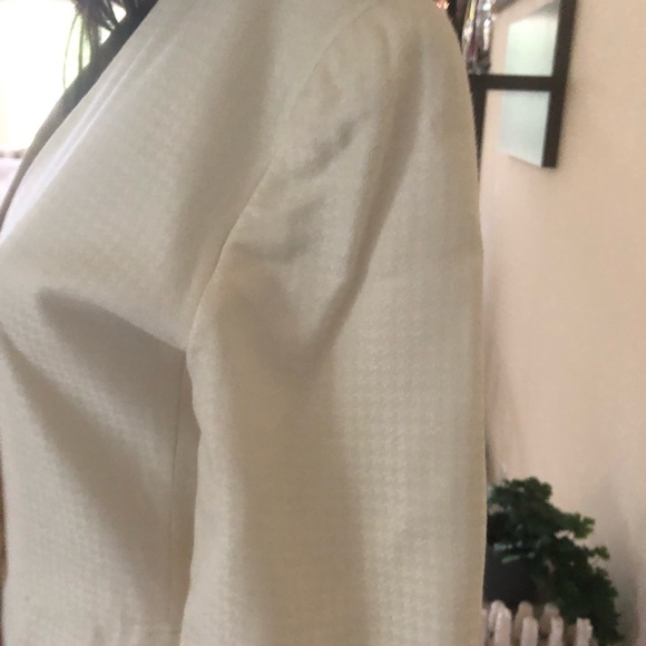 Lindsey Blake Petite Blazer - Cream Colored - Picture 3 of 9